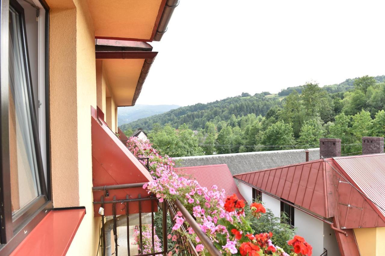 Osrodek Wypoczynkowy Jasiek Ochotnica Dolna Exterior photo
